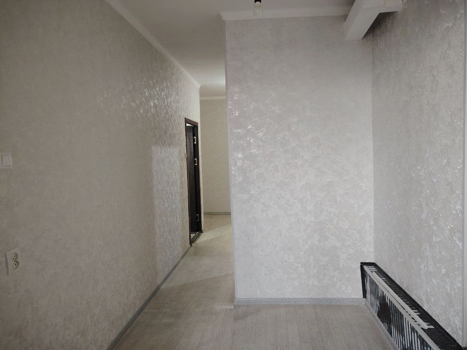 Продается квартира в Янгиюле (Гульбахор)