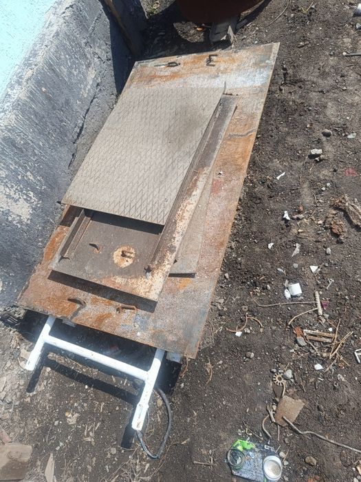 Сейф советский тяжёлый