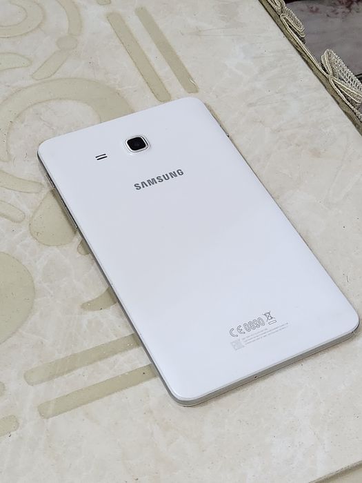 Планшет Samsung Tab A6