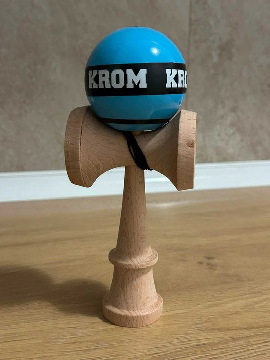 Kendama Krom STROGO