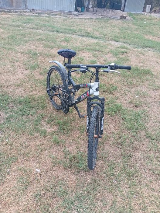 vând bicicleta mtb