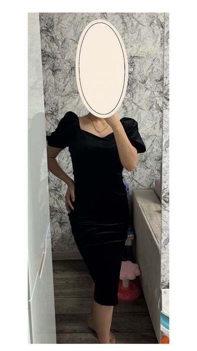 Продам платья на размеры 42-44рр