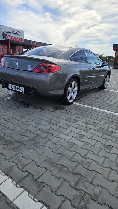 Peugeot 407 coupe