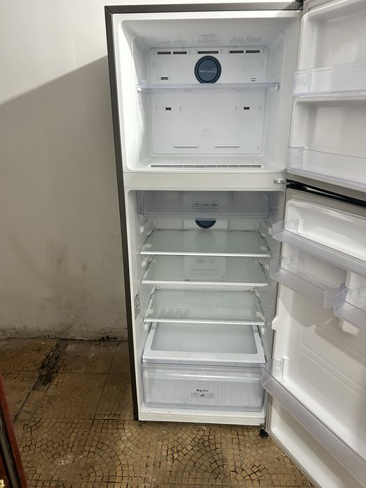 Vand frigider samsung