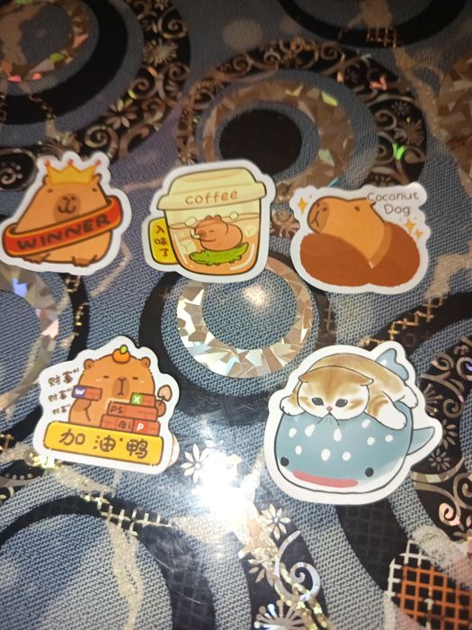 4 наклейки с капибарой 1 с котиком