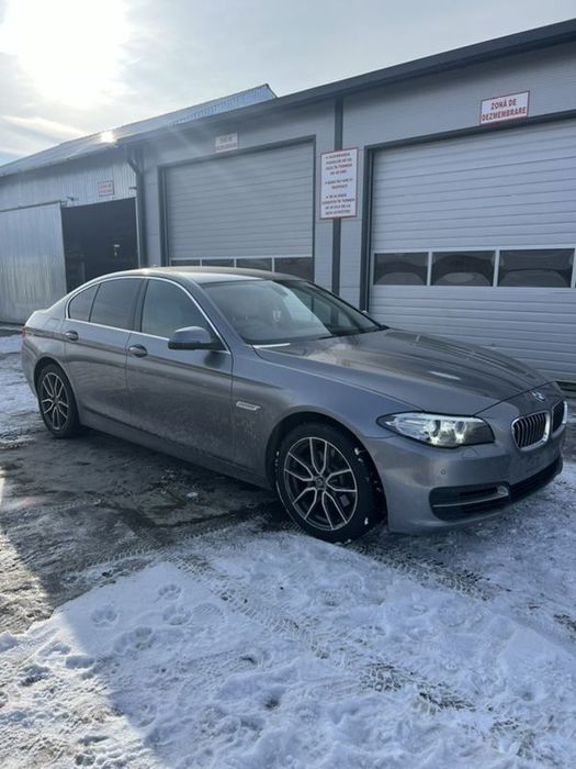 DEZMEMBREZ Piese Auto BMW F10 F11 Facelift Seria 5 520D 525D Motor 2.0 Diesel euro 6 cod B47D20A cutie de viteze automata 8 Trepte GA8HP50Z Grup spate raport 2.93 Bara Fata completa Capota Far Portiera USA fata spate Stanga Dreapta Portbagaj Interior scau
