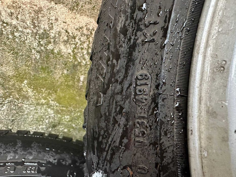 Set jante aliaj R16 ford 5x108 cu anvelope iarna pirelli 205/60r16