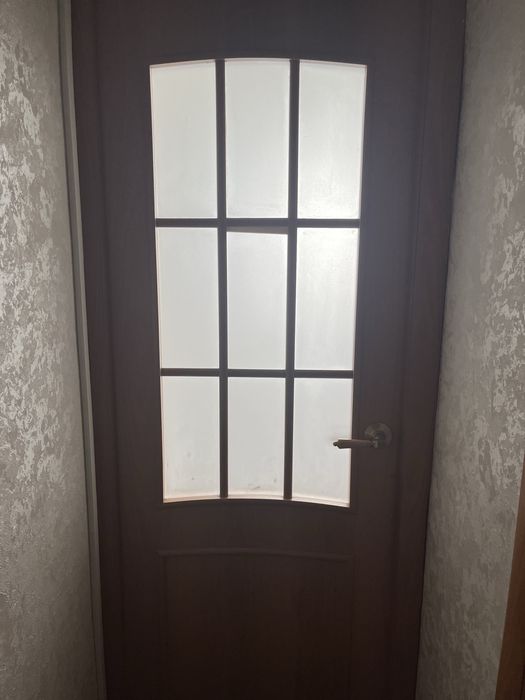 продам двери в хорощем состояни