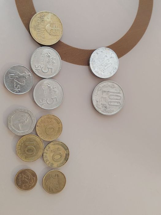 Monede vechi euro și lei