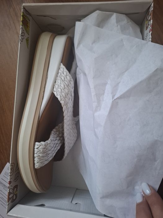 Дамски сандали от естествена кожа