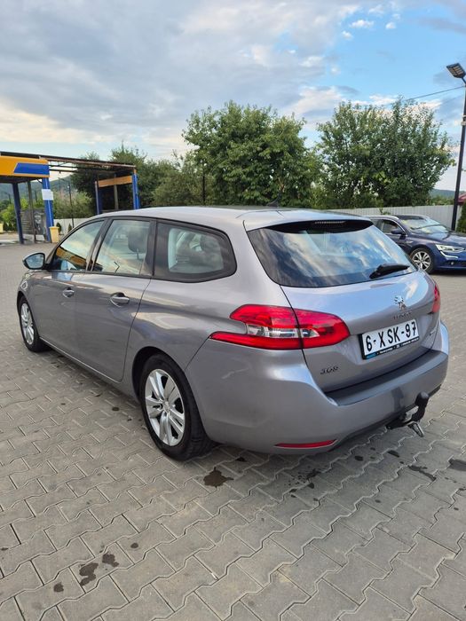 Peugeot 308 model 2015 mot 1.6 HDI 120 cp Euro 6