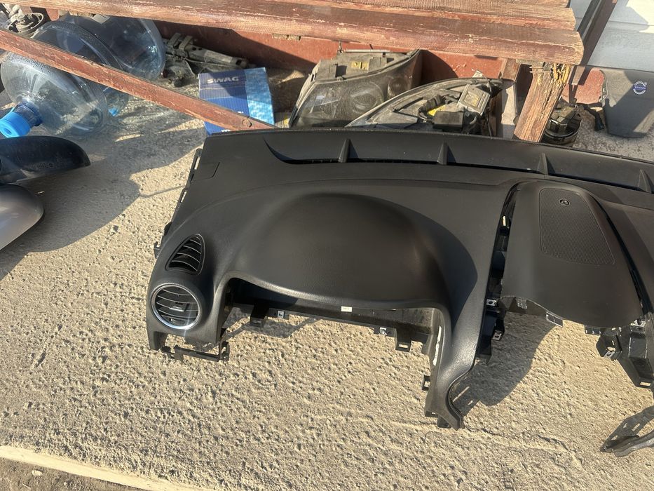 Табло със десен airbag за Опел Антара!