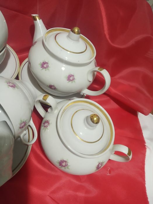 Чайный сервиз середины прошлого века