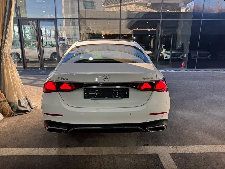 Новый Mercedes-Benz E 300 AMG Line 2026 год