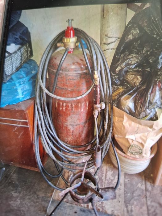 Продам газовый баллон 50 литров
