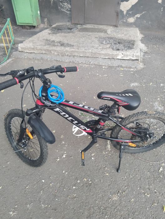 Продам велик спортивный !