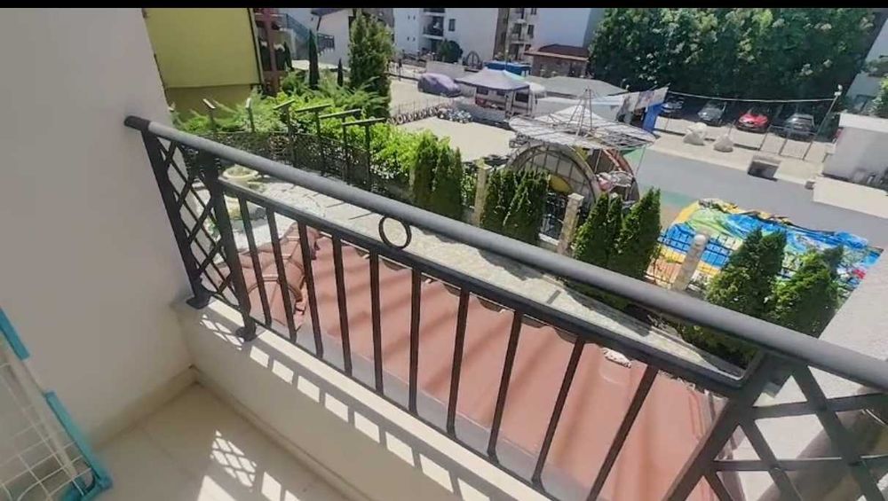 Несебър, двустаен апартамент до плаж Аурелия