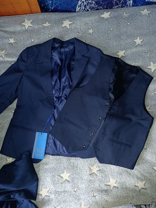 Школьная  одежда