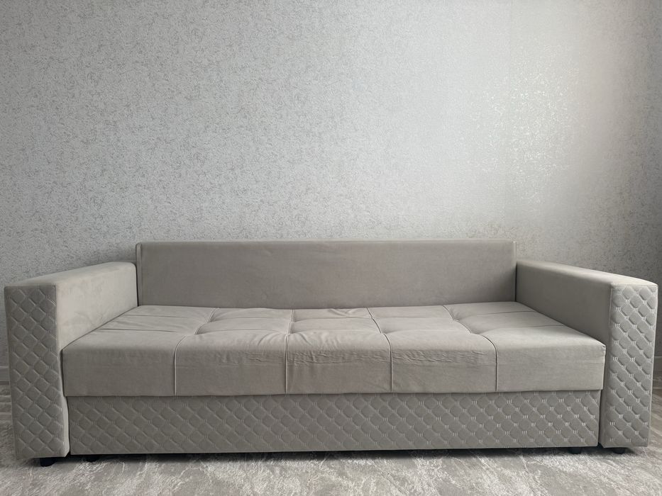 Продам диван почти новый