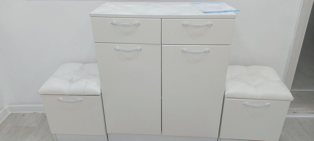 Обувница для прихожей ,б/у