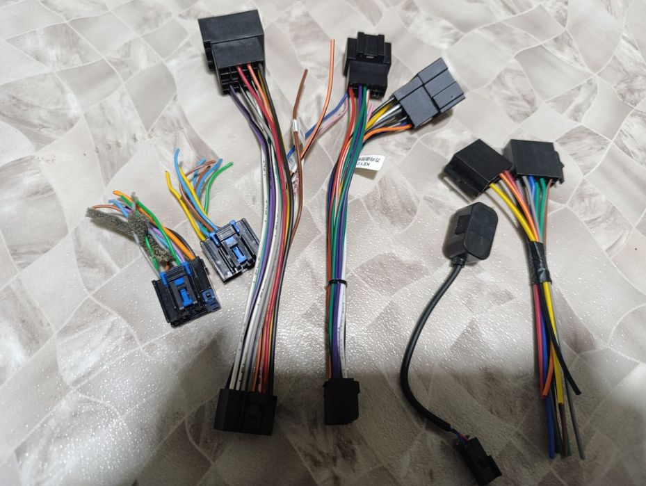 Штекера от магнитолы