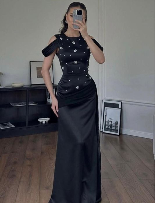 срочнооо продам вечернее платье