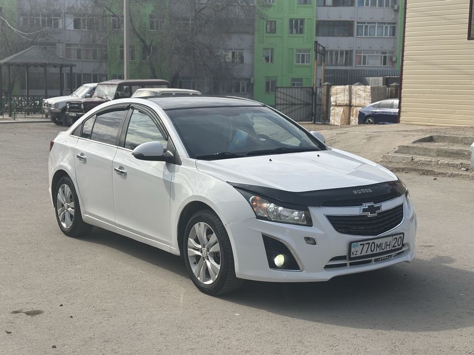Продам Chevrolet Cruze 2013