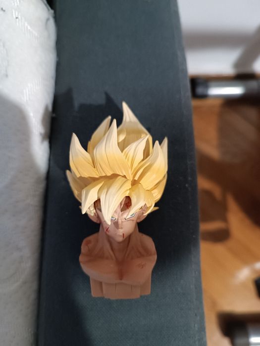 Statueta Goku SSJ - Dragon ball z - aprox 25cm
