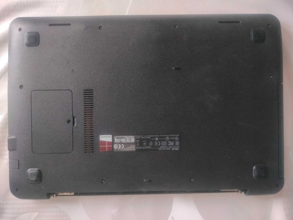 Ноутбук Asus x555ln