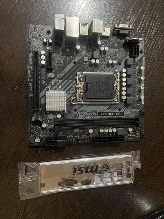 Продам материнская плата Asrock s1700
