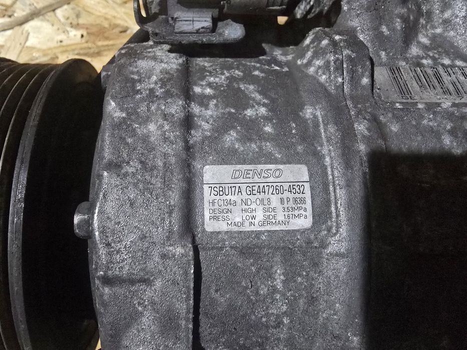 Compresor AC BMW F10 F11 F01 F02 F07 F12 F13 530d 730d X5 X6 3.0D Denso 64529216466