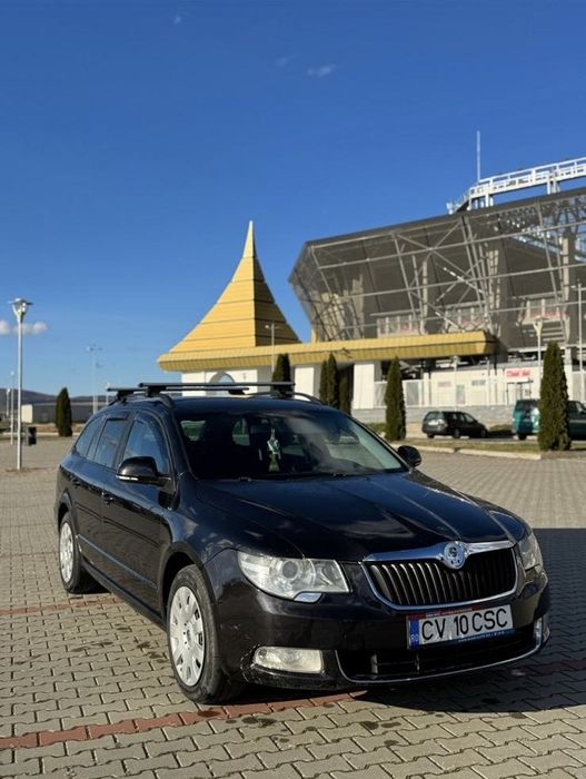 SKODA Superb 2012 — imagine 1
