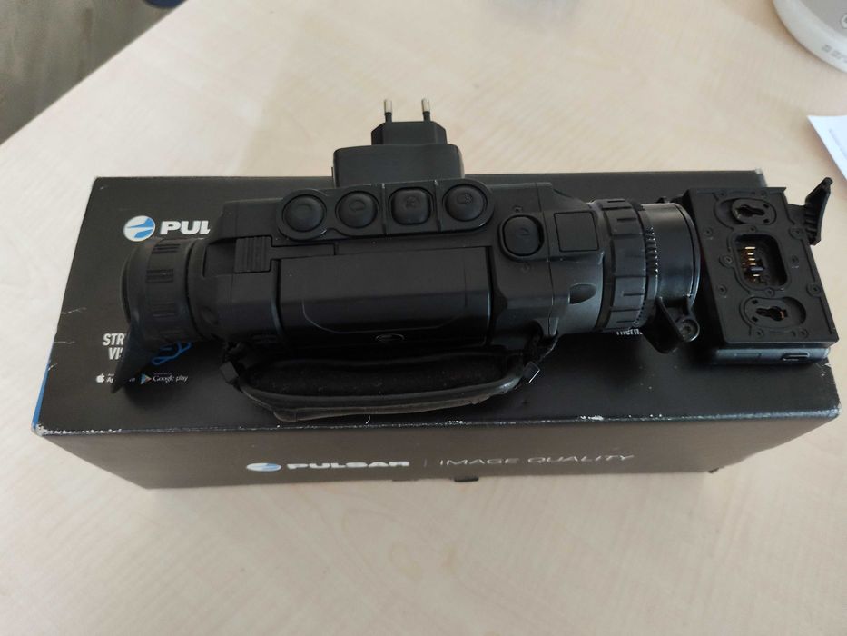 Термо камера(прицел )Pulsar