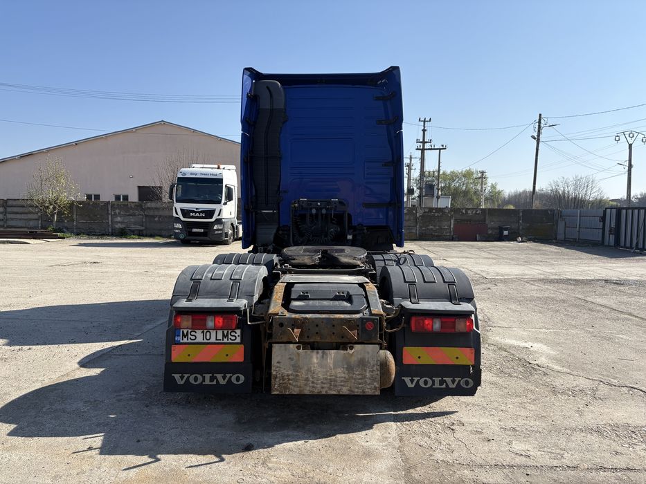 Volvo FH 460 2014 3 axe