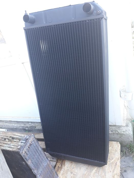 Radiator combina laverda .case .John Deere .CLASS