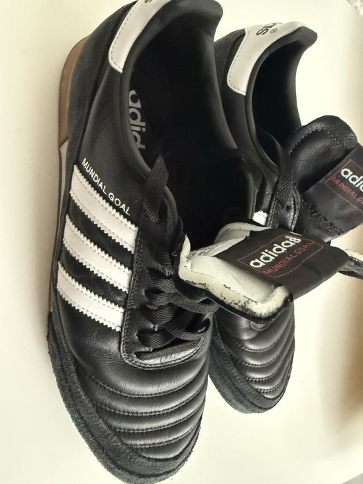 Adidas mundial team