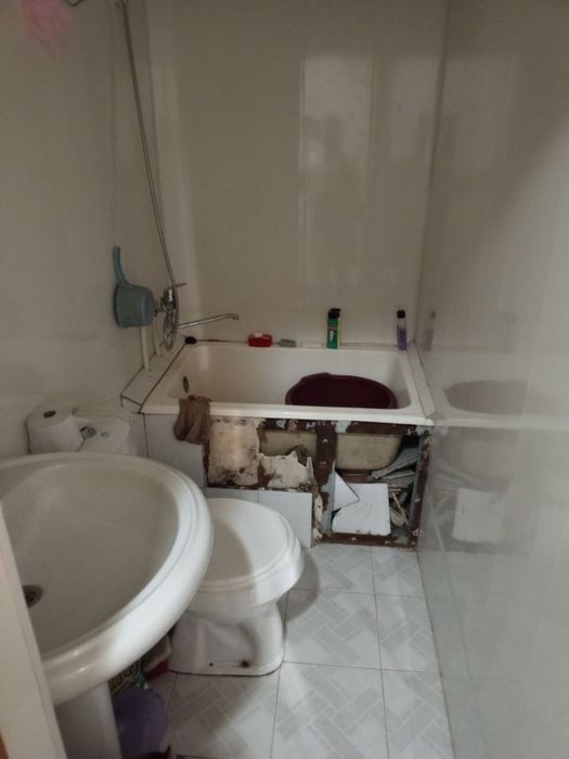 Kvartira bogʻishamol tunnel usti 5 etashkali domda 5 etaj