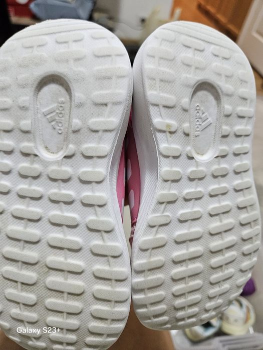 Adidas fetite mar 24