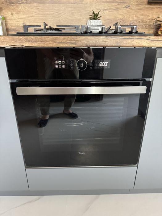 Cuptor incorporabil whirlpool