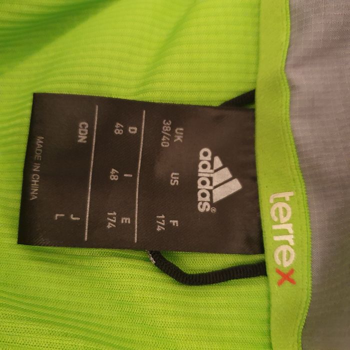 Geaca adidas Terrex