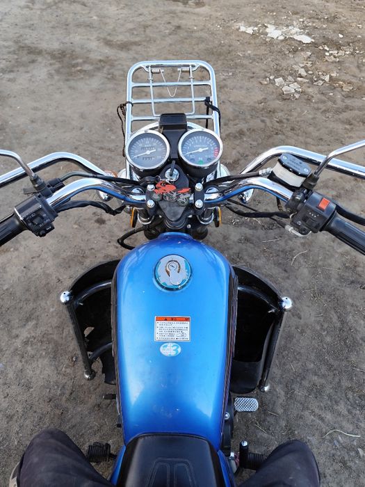 Suzuki 200cc срочна продам