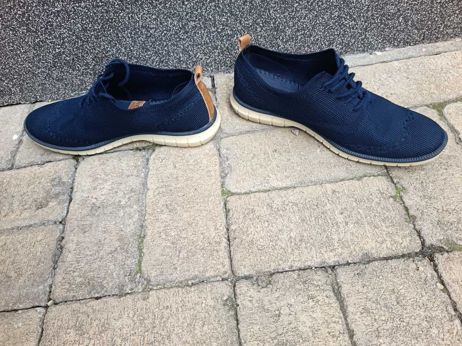 pantofi casual bărbați/băieți, mărimea 40, bine întreținuți