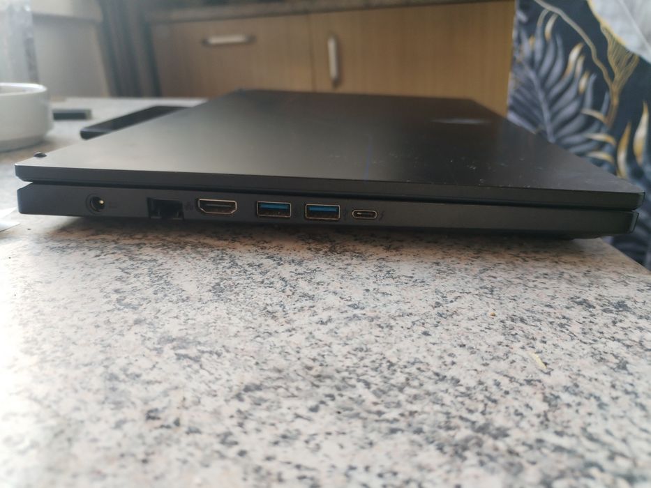 Acer Nitro V 15 RTX 5050 – Gaming