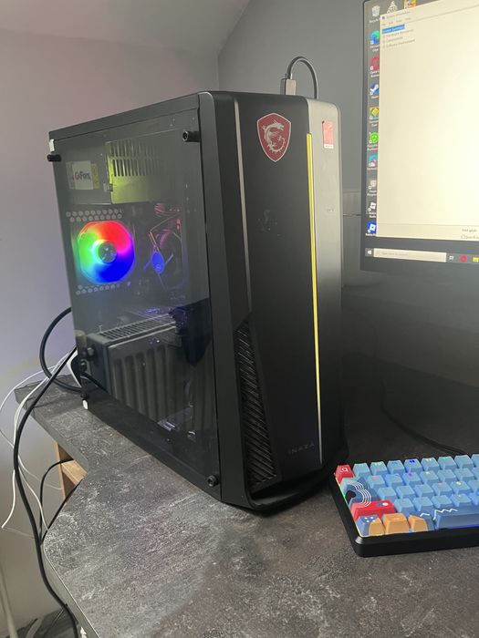 Setup Gaming / Office complet – i7-9700F | 16 GB RAM | SSD + HDD | RGB | Negociabil