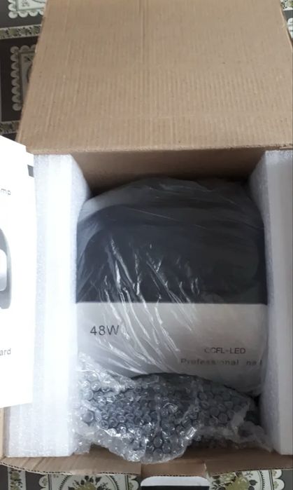 Продам LED лампу