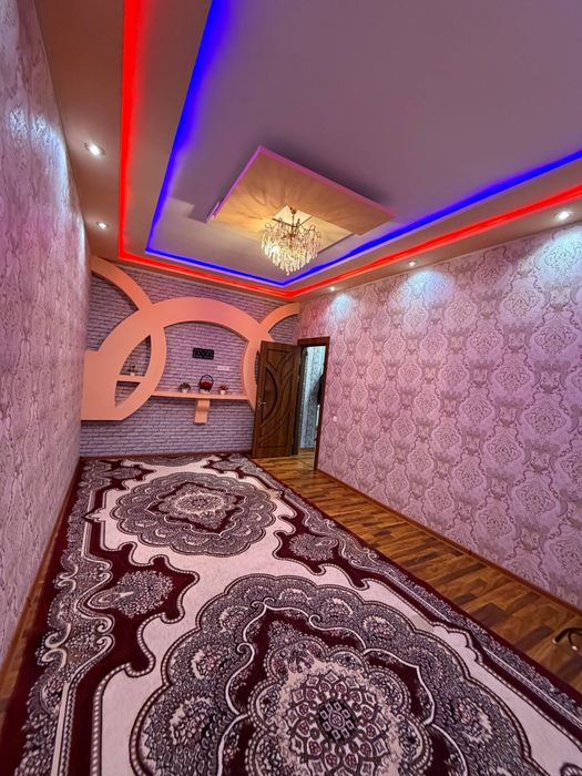 Dom 3 xonalik zafaron restarani roparasi 2 etaj