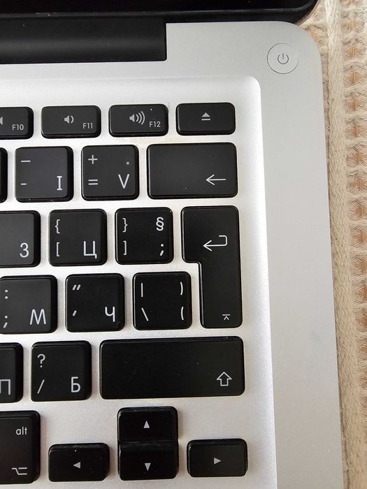 MacBook Pro 13 инча 2010 лаптоп