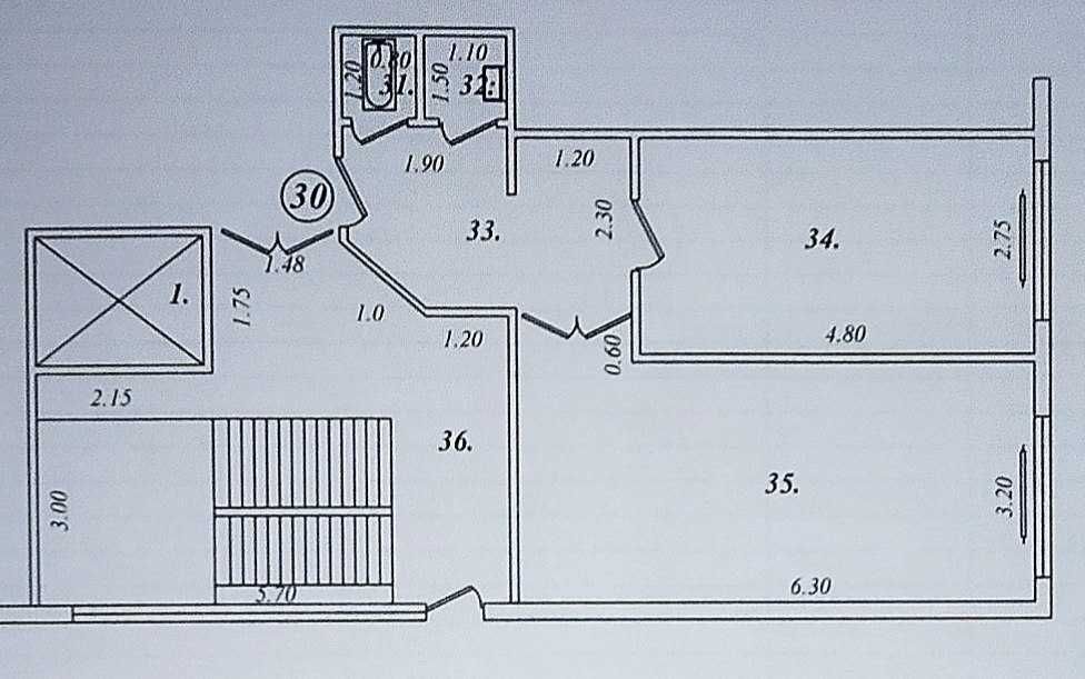 Срочно Метро якинида 2/6/9 квартира 43м.кв СОТИЛАДИ!!!