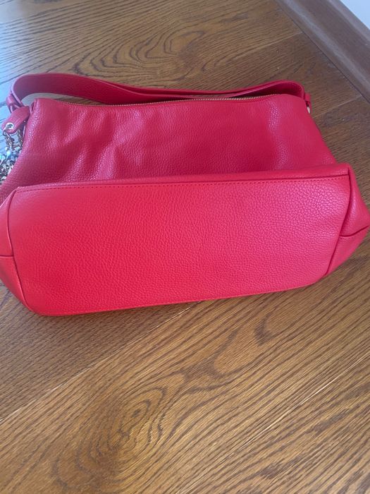 Guess кожена чанта, нова!