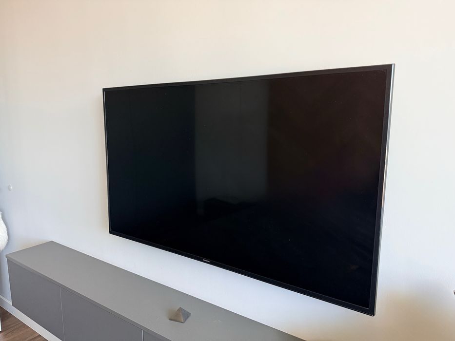 50" Смарт телевизор Samsung – 4K Ultra HD